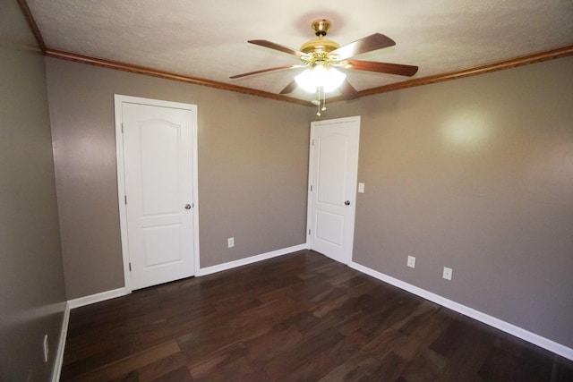 1009 Monticello Pl, Gallatin, TN 37066 - empty room featuring ceiling fan, wood finished floors, baseboards, and crown molding