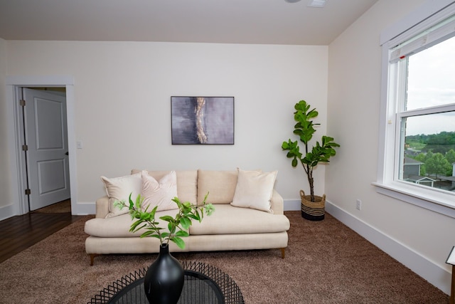 1820 Lanceford Ct, Franklin, TN 37067 - living area featuring baseboards