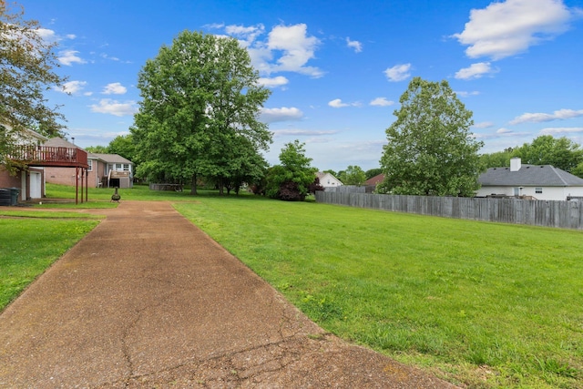 862 College St, Portland, TN 37148 - view of yard