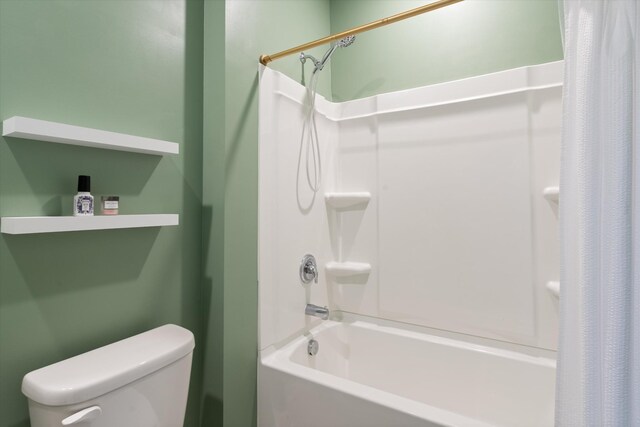 2405 Quinn Dr, White House, TN 37188 - bathroom featuring shower / tub combo and toilet