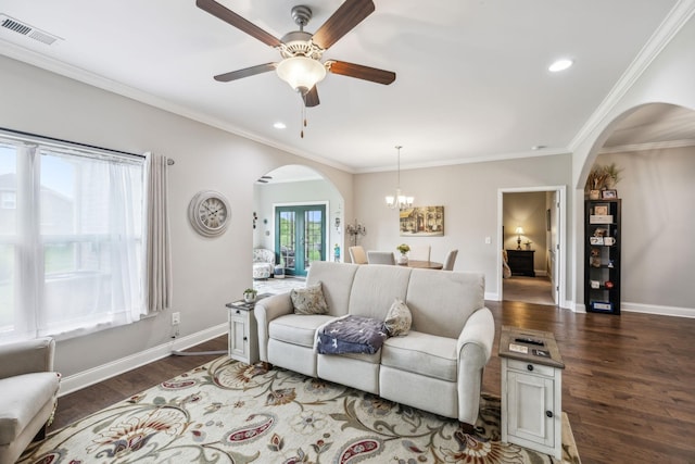 1420 Whispering Oaks Dr, Lebanon, TN 37090 - living area featuring arched walkways, dark wood-style flooring, ceiling fan, baseboards, and recessed lighting