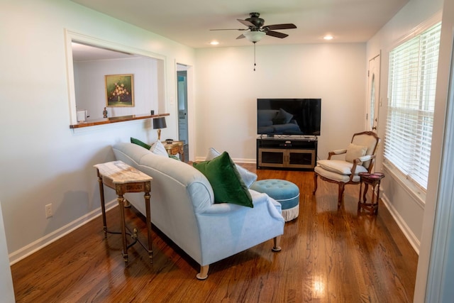 4011 Sheddan Dr, Columbia, TN 38401 - living area with wood finished floors, a ceiling fan, recessed lighting, and baseboards