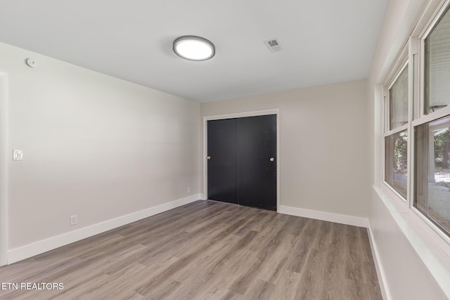 17 Westover Dr, Oak Ridge, TN 37830 - spare room featuring wood finished floors and baseboards