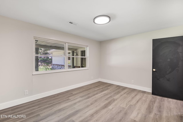 17 Westover Dr, Oak Ridge, TN 37830 - empty room featuring wood finished floors and baseboards