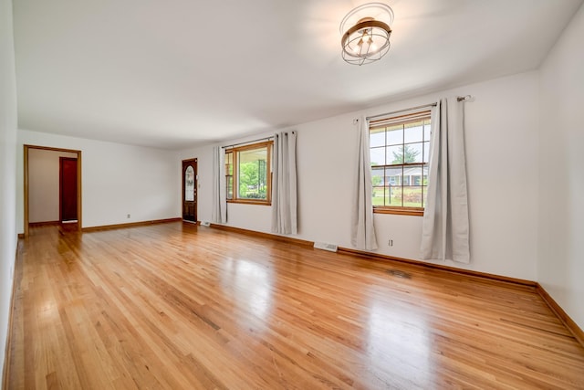 120 Donna Dr, Hendersonville, TN 37075 - spare room featuring light wood finished floors and baseboards