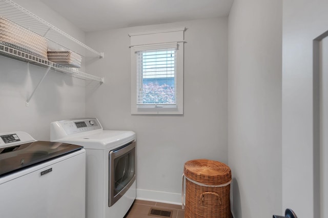 801 Lancaster Way, Nashville, TN 37212 - washroom with separate washer and dryer and baseboards