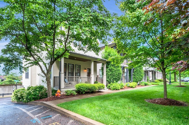 801 Lancaster Way, Nashville, TN 37212 - view of front of property with a porch and a front lawn