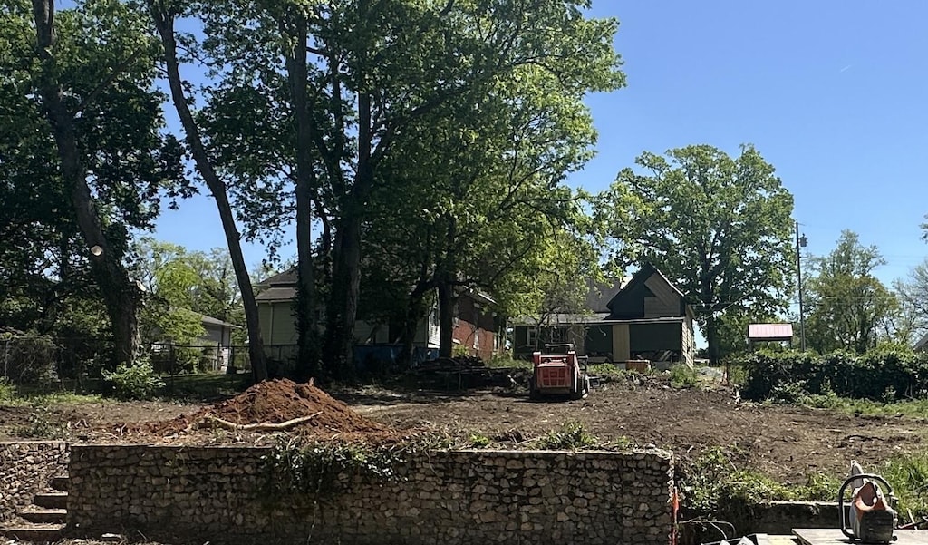4212 Cain Ave, Chattanooga, TN 37410 - view of yard
