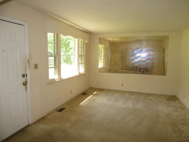 107 Jay Cir, Clarksville, TN 37040 - unfurnished room with light carpet