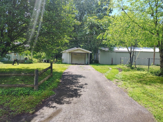1004 Haydenburg Rd, Whitleyville, TN 38588 - view of asphalt driveway