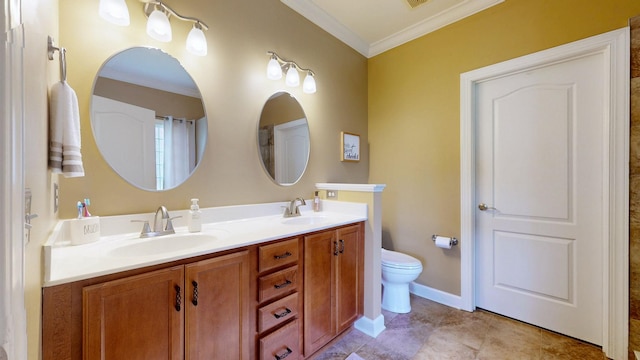 1032 Stonehollow Way, Mount Juliet, TN 37122 - full bathroom featuring crown molding, toilet, double vanity, and baseboards