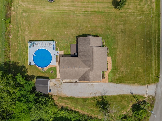 530 Maplewood Dr, Cornersville, TN 37047 - view from above of property featuring a pool
