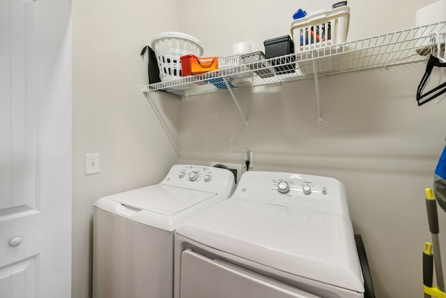 816 General Cabot Ct, Murfreesboro, TN 37129 - washroom featuring washer and dryer