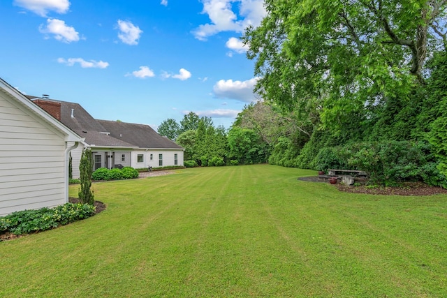 2111 Lovelace Ln, Murfreesboro, TN 37130 - view of grassy yard