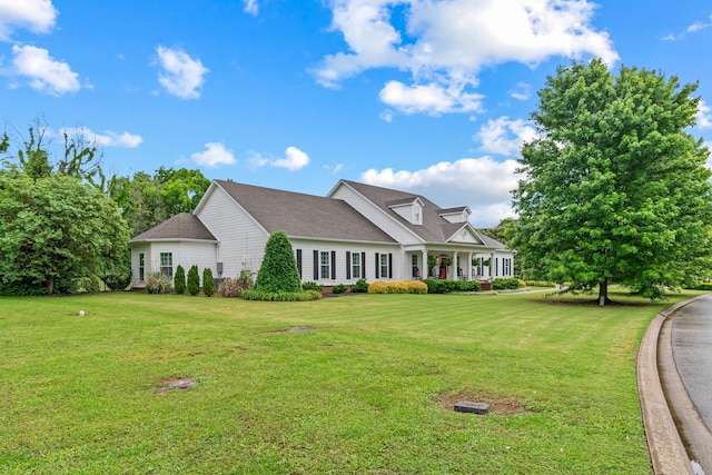 2111 Lovelace Ln, Murfreesboro, TN 37130 - new england style home with a front lawn