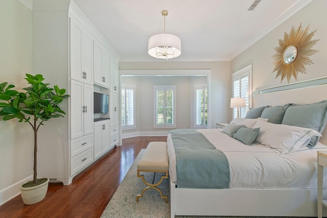 2111 Lovelace Ln, Murfreesboro, TN 37130 - bedroom with dark wood-style flooring and baseboards