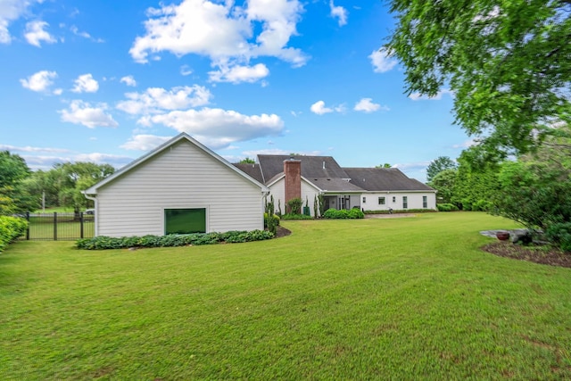 2111 Lovelace Ln, Murfreesboro, TN 37130 - rear view of property featuring a chimney