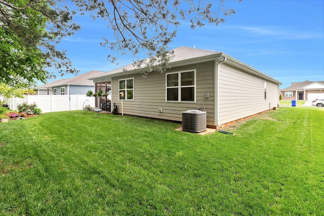 211 Addison Ave, Chapel Hill, TN 37034 - back of property with cooling unit