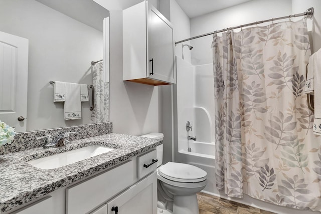 211 Addison Ave, Chapel Hill, TN 37034 - bathroom with shower / bath combination with curtain, toilet, and vanity