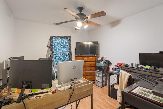 287 Rack Clayton Rd, Hohenwald, TN 38462 - home office featuring wood finished floors and ceiling fan