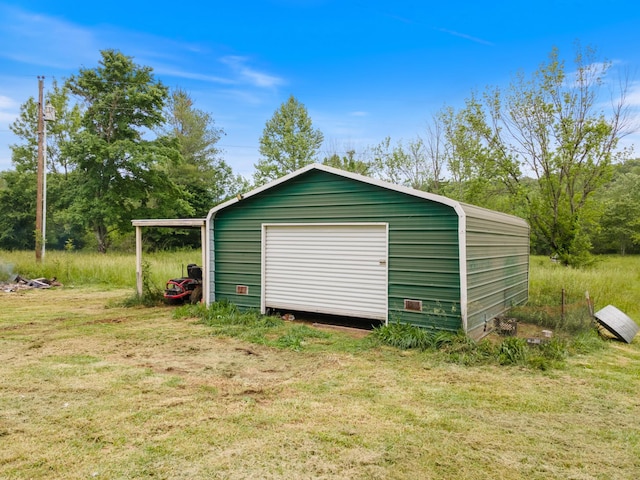 287 Rack Clayton Rd, Hohenwald, TN 38462 - view of garage