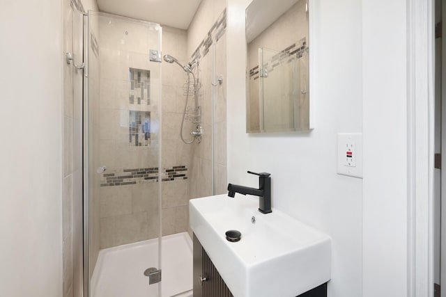 5904 S New Hope Rd, Hermitage, TN 37076 - full bath featuring a shower stall and vanity