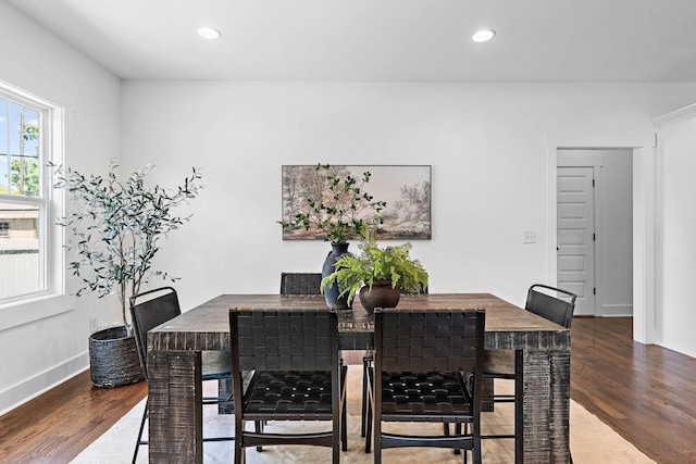 1105 Sunnymeade Dr, Nashville, TN 37216 - dining area with wood finished floors, recessed lighting, and baseboards