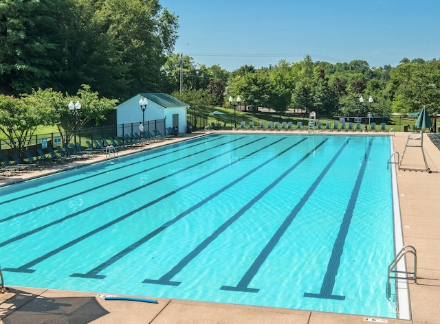 1201 Limerick Ln, Franklin, TN 37067 - community pool featuring view of wooded area