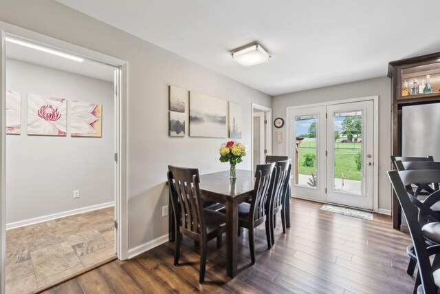 200 Lindsey Hollow Rd, Gallatin, TN 37066 - dining space with baseboards and dark wood-style floors