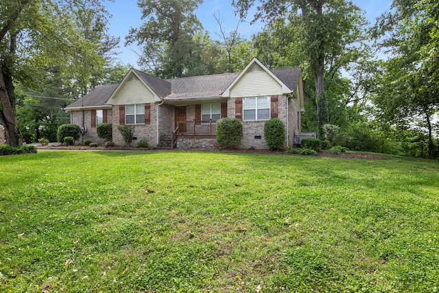 1054 Cragfront Est Loop, Gallatin, TN 37066 - single story home featuring crawl space, covered porch, brick siding, and a shingled roof