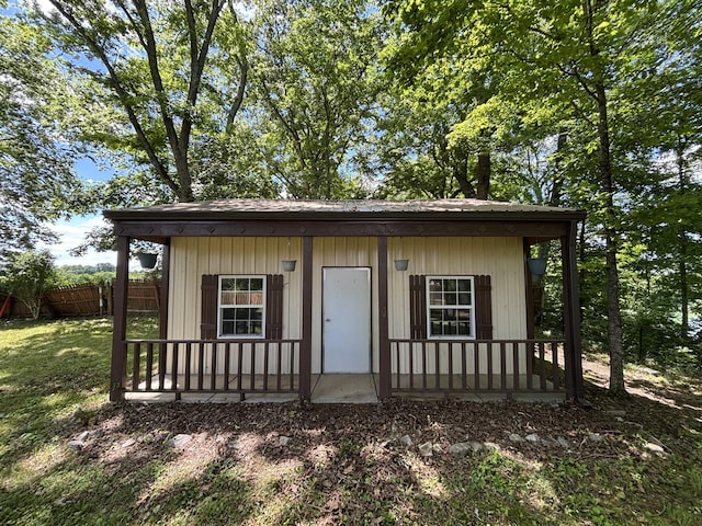 1054 Cragfront Est Loop, Gallatin, TN 37066 - view of front of property with an outdoor structure