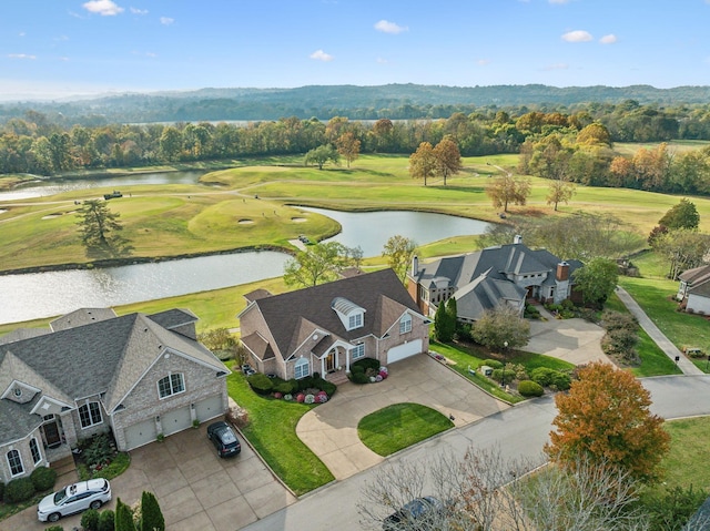 236 Gardenridge Dr, Franklin, TN 37069 - bird's eye view of a golf course, a nearby body of water, and a tree filled landscape
