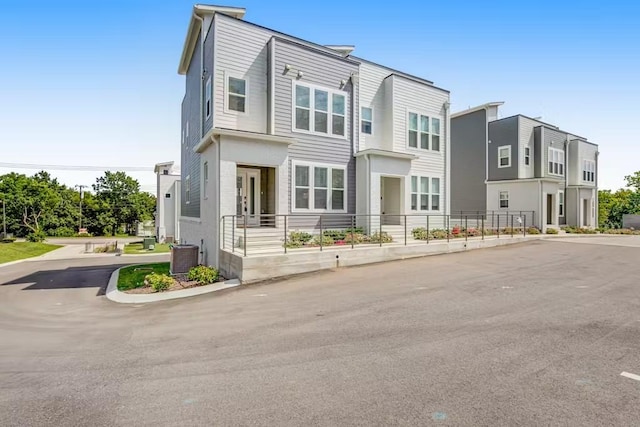500 Creative Way Unit 16, Madison, TN 37115 - view of front facade featuring cooling unit