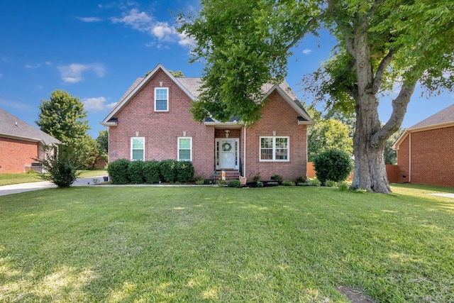 2710 Maylon Dr, Murfreesboro, TN 37128 - traditional-style home featuring brick siding and a front lawn