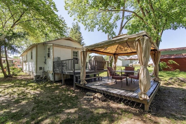 155 Thomas St, Savannah, TN 38372 - view of patio featuring a gazebo and a deck