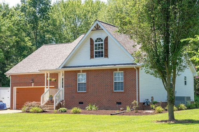 152 Cody Ct, Portland, TN 37148 - view of front facade featuring crawl space, a front yard, roof with shingles, and brick siding