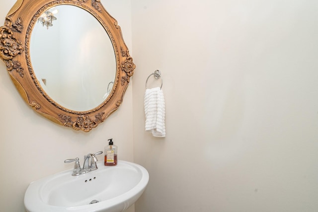 2036 Bocage Cir, Nolensville, TN 37135 - bathroom featuring a sink