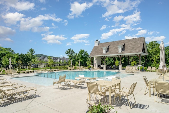 2036 Bocage Cir, Nolensville, TN 37135 - community pool with a patio and a gazebo