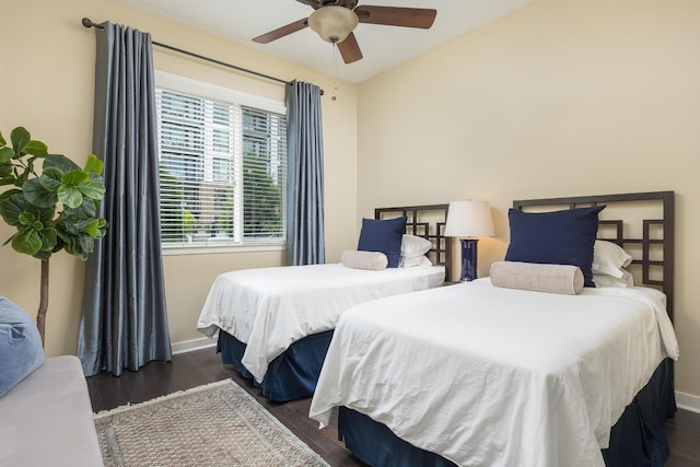 200 Manufacturers Rd Apt 241, Chattanooga, TN 37405 - bedroom with wood finished floors, baseboards, lofted ceiling, and ceiling fan
