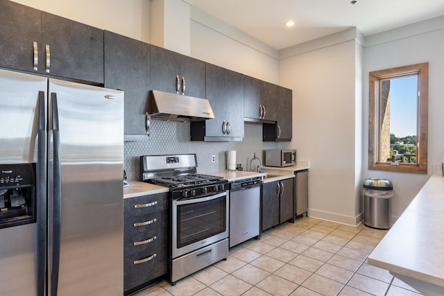 200 Manufacturers Rd Apt 241, Chattanooga, TN 37405 - kitchen with appliances with stainless steel finishes, extractor fan, a sink, and light countertops