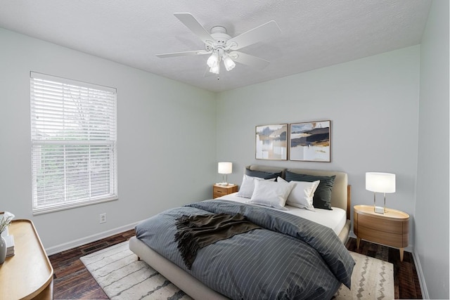 405 Parish Pl, Franklin, TN 37067 - bedroom featuring baseboards, wood finished floors, and ceiling fan