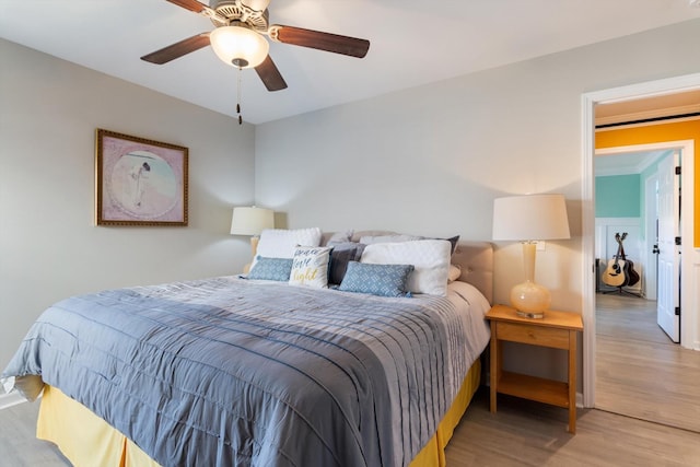 725 Forest Glen Cir, Murfreesboro, TN 37128 - bedroom with wood finished floors and ceiling fan