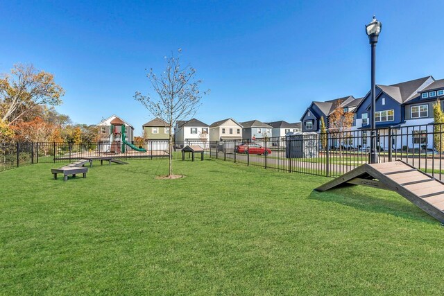 130 Beignet Aly, Hendersonville, TN 37075 - surrounding community featuring a residential view