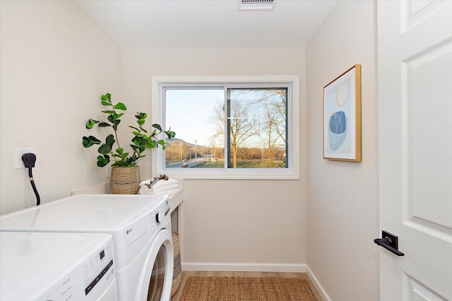 3670 Main St Unit 5, Jasper, TN 37347 - laundry area featuring washer and clothes dryer and baseboards