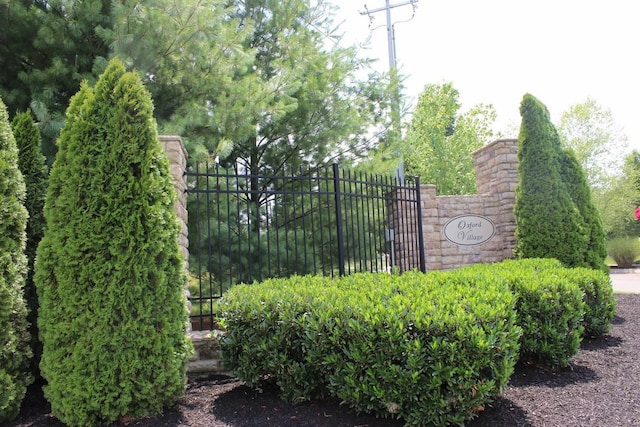 12 Oxford Village Cv, Columbia, TN 38401