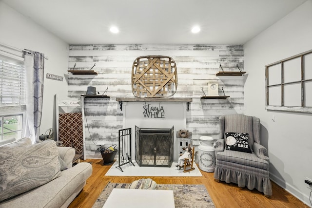 3198 Gray Hawk Ct, Clarksville, TN 37043 - living area featuring wood finished floors, recessed lighting, a chandelier, and a fireplace