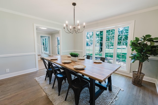 1405 SE Broad St, Murfreesboro, TN 37130 - dining space featuring a chandelier, ornamental molding, wood finished floors, and baseboards