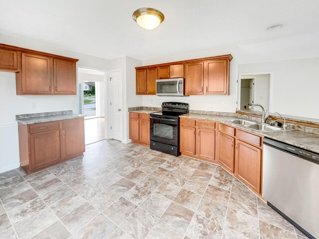 1596 Buchanon Dr, Clarksville, TN 37042 - photo 6