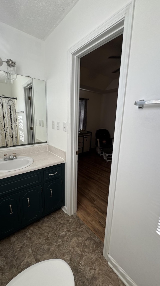 312 Pappy Dr, Oak Grove, KY 42262 - bathroom with vanity