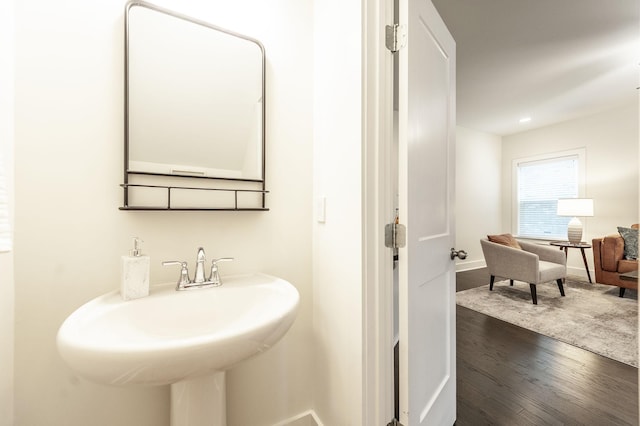 287 Cloverbrook Way, Gallatin, TN 37066 - bathroom with wood finished floors, baseboards, and a sink